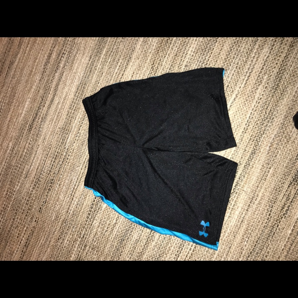 Athletic shorts
